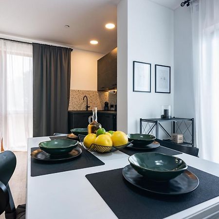 Apartman Laura ริเยกา ภายนอก รูปภาพ