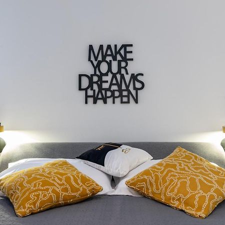 Apartman Laura ริเยกา ภายนอก รูปภาพ